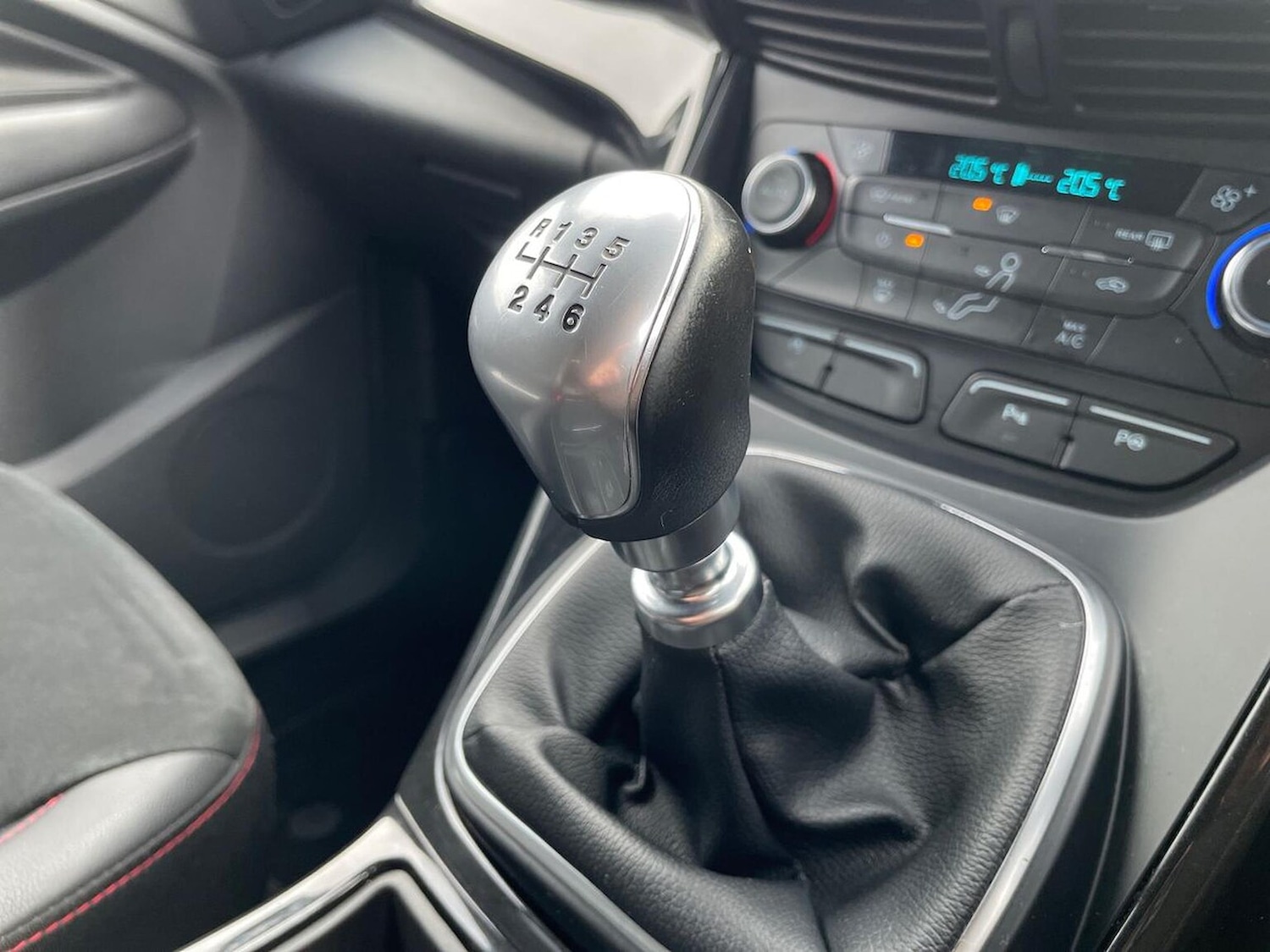 Used Ford Kuga 2019 for sale - 76628024: Photo 13