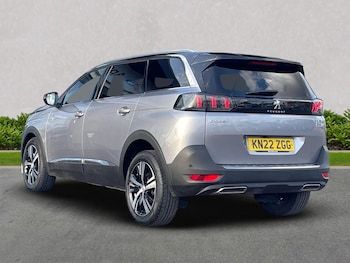 Used Peugeot 5008 2022 for sale - 75907235: Photo