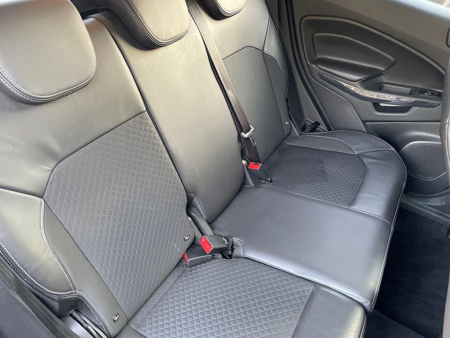 Used Ford Ecosport 2017 for sale - 76935391: Photo 16