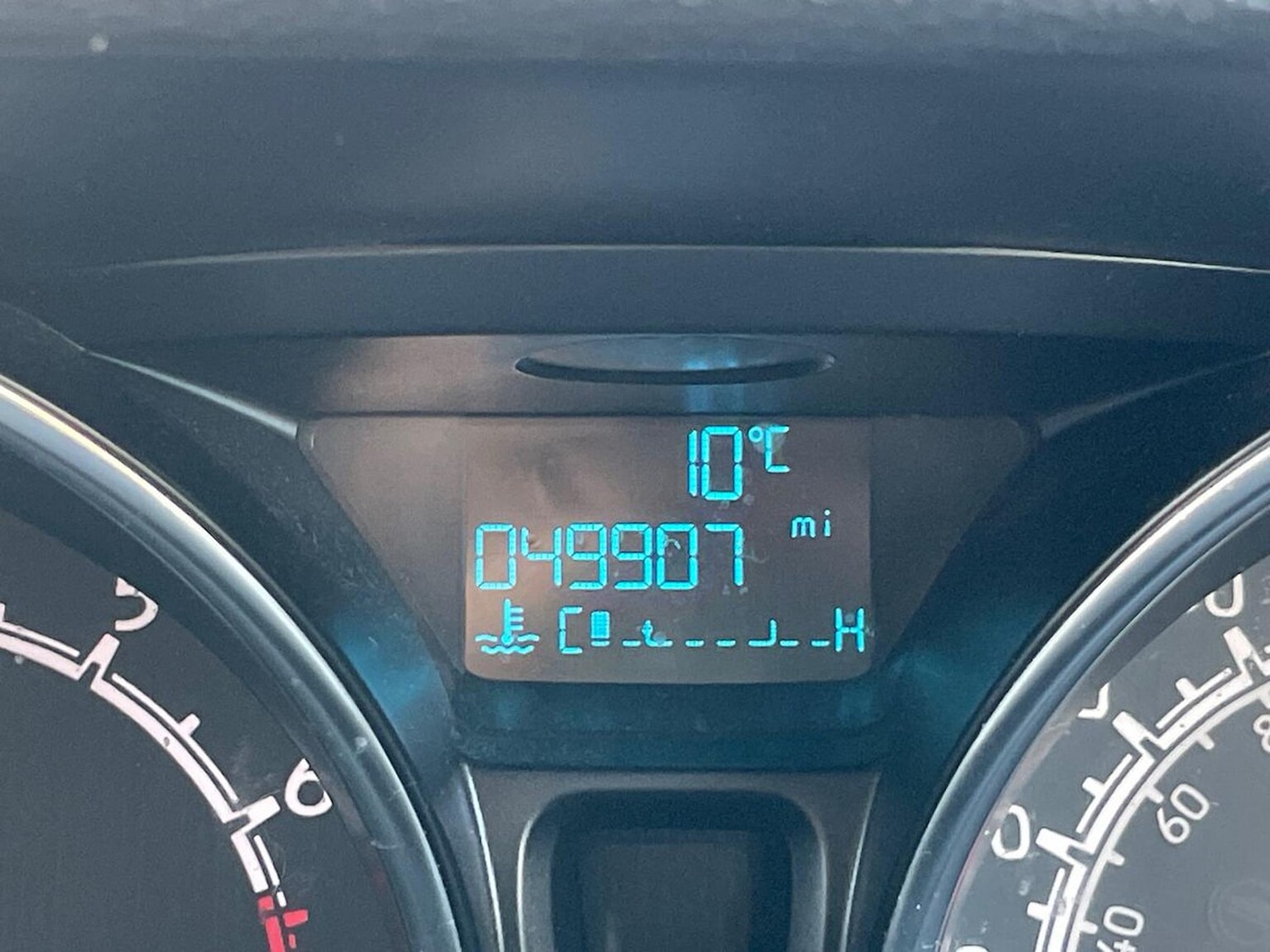 Used Ford Ecosport 2017 for sale - 76935391: Photo 22