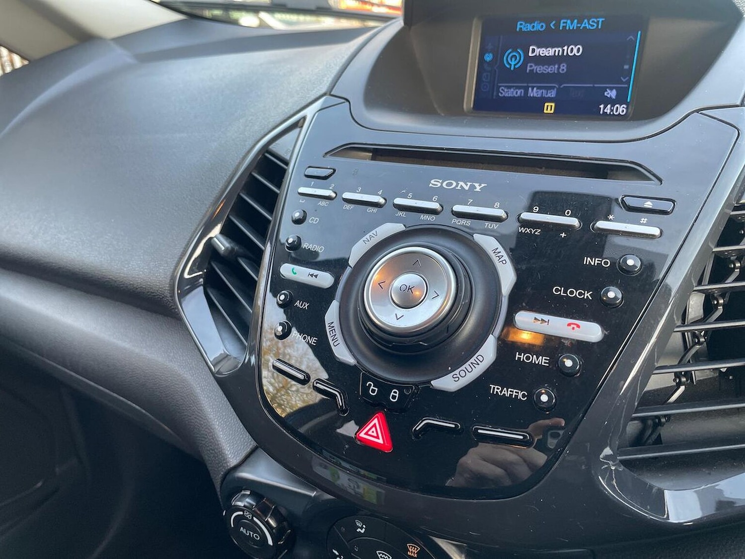 Used Ford Ecosport 2017 for sale - 76935391: Photo 24