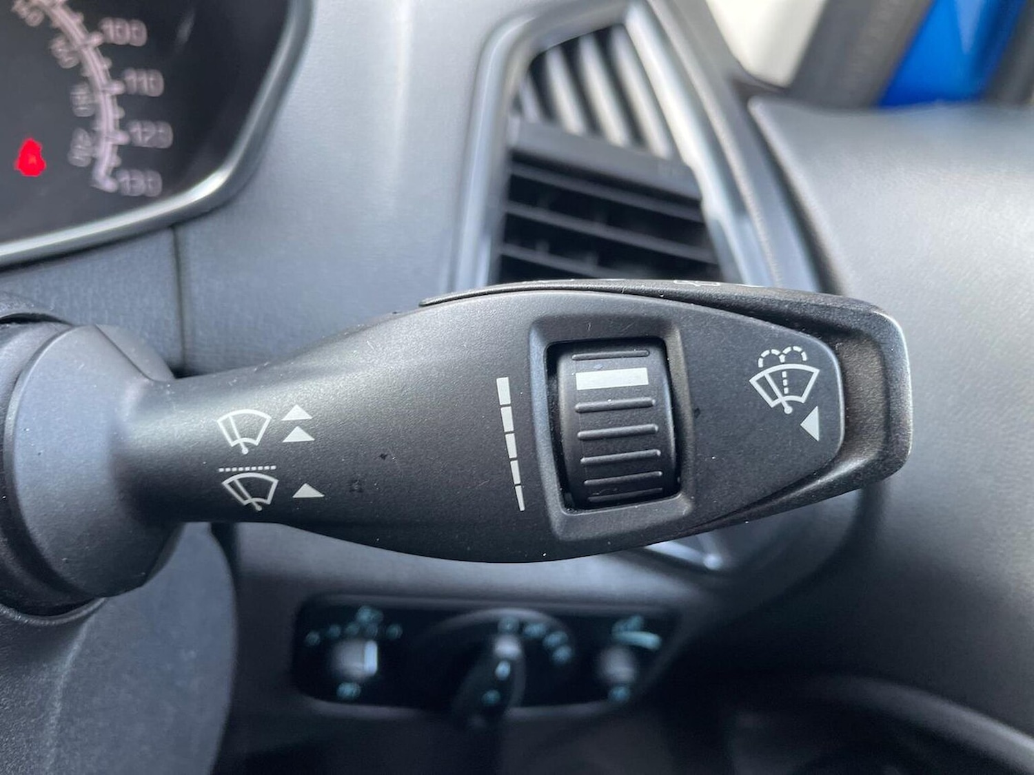 Used Ford Ecosport 2017 for sale - 76935391: Photo 28