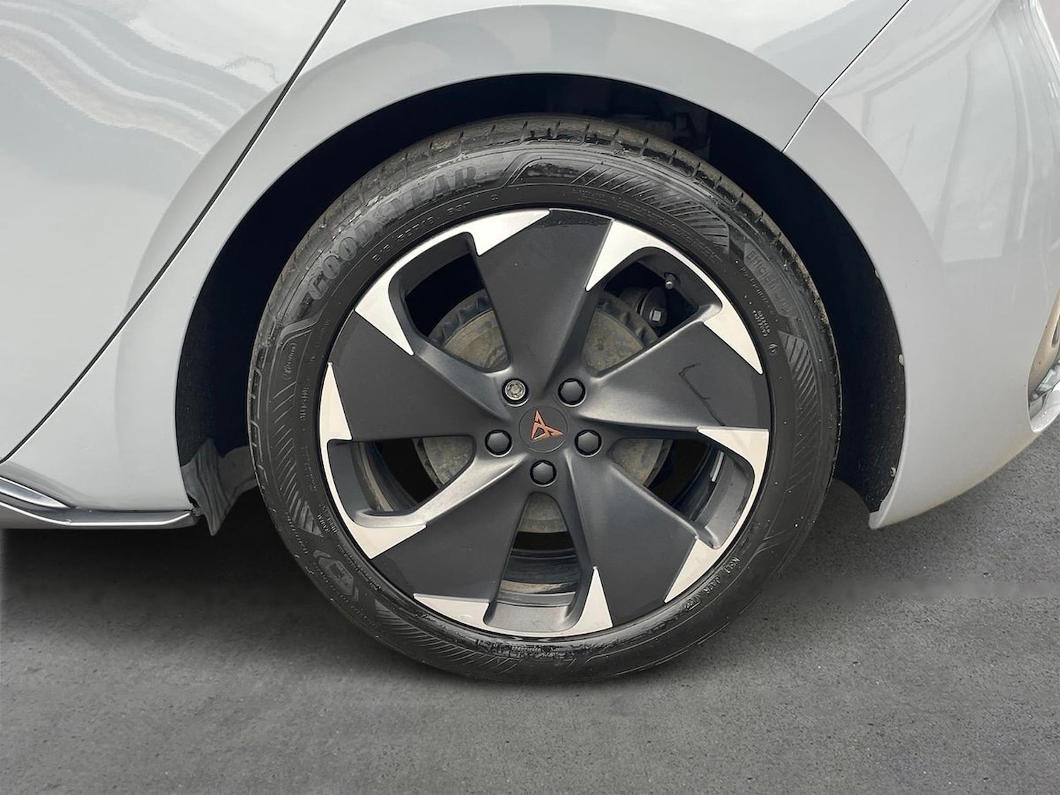 Used Cupra Born 2023 for sale - 78195176: Photo 8