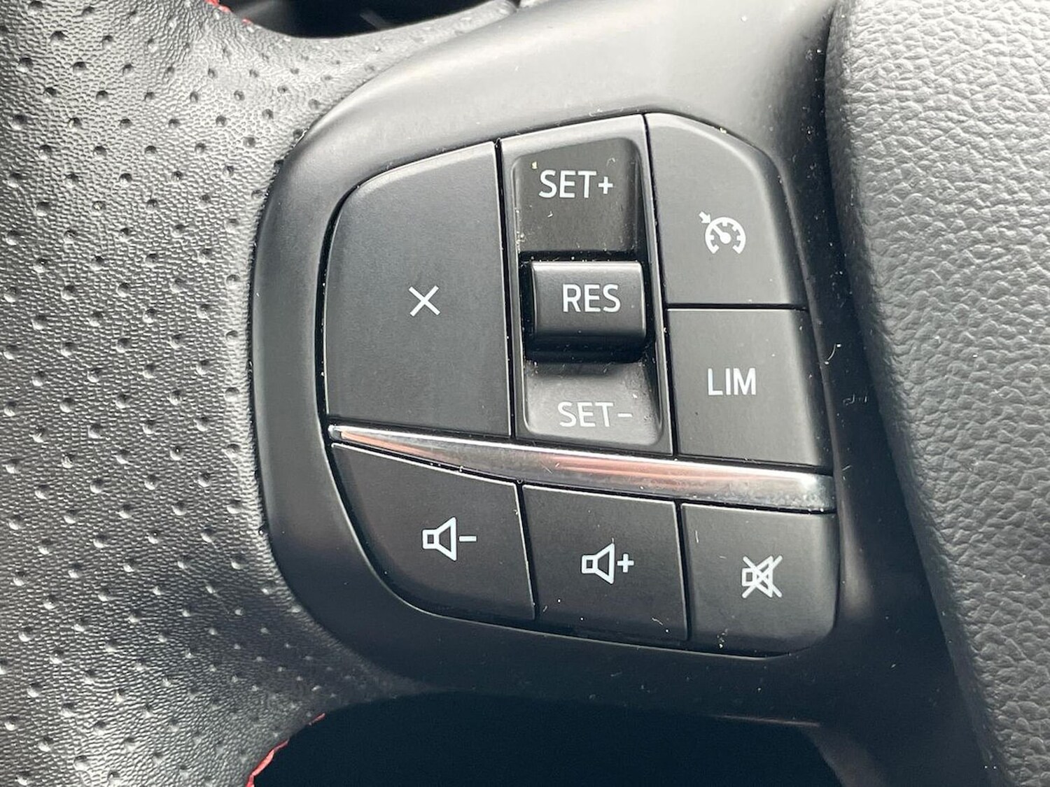 Used Ford Kuga 2023 for sale - 78194982: Photo 28