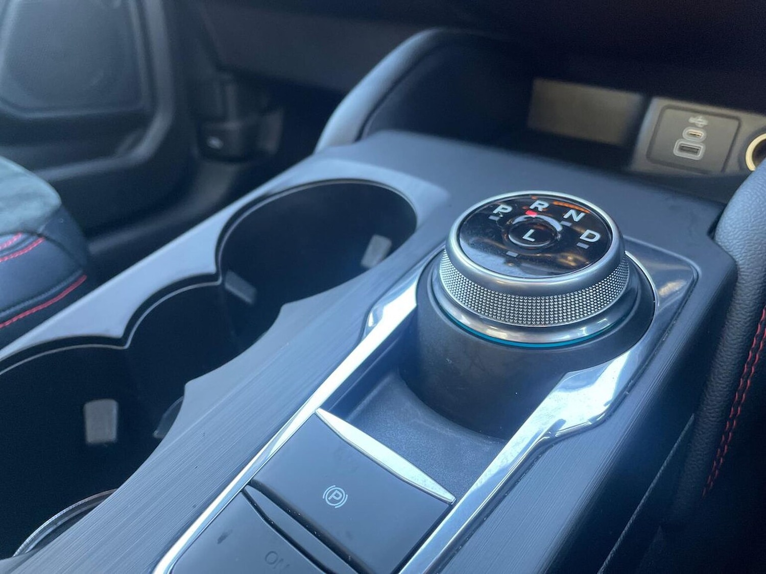 Used Ford Kuga 2022 for sale - 77011945: Photo 15