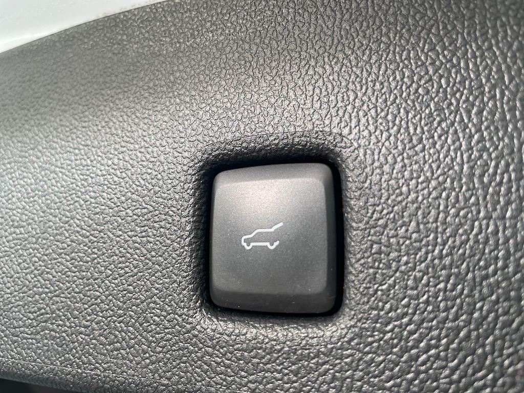Used Ford Kuga 2022 for sale - 77011945: Photo 24