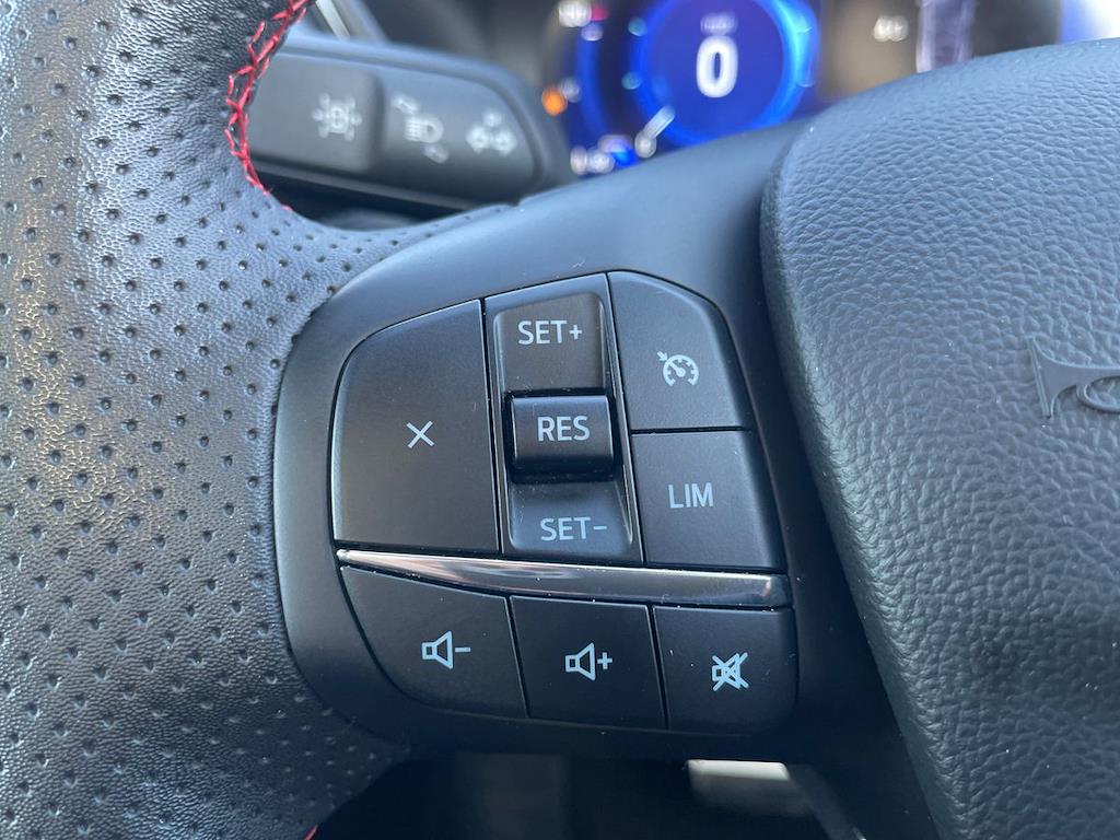 Used Ford Kuga 2022 for sale - 77011945: Photo 28