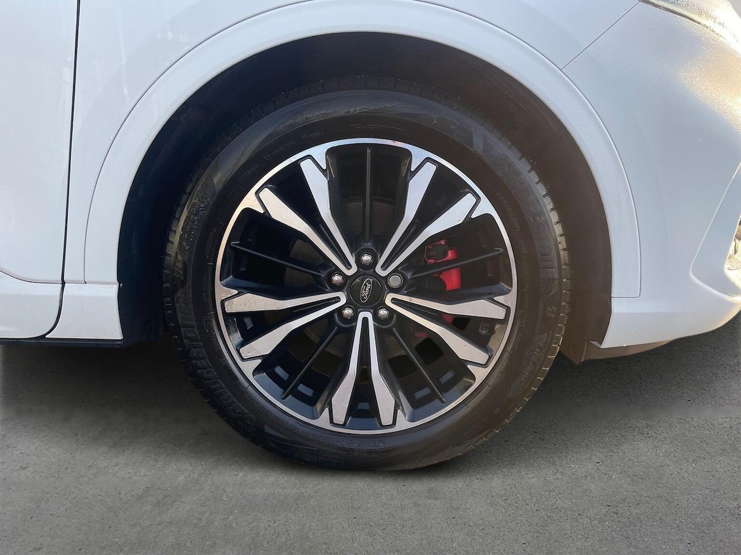 Used Ford Kuga 2022 for sale - 77011945: Photo 8