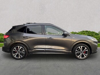 Used Ford Kuga 2021 for sale - 76490784: Photo