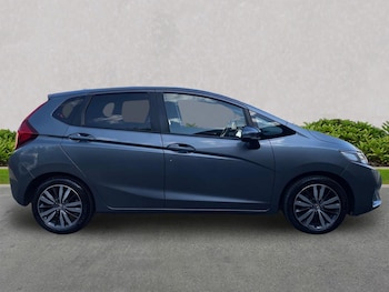 Used Honda Jazz 2017 for sale - 79463326: Photo