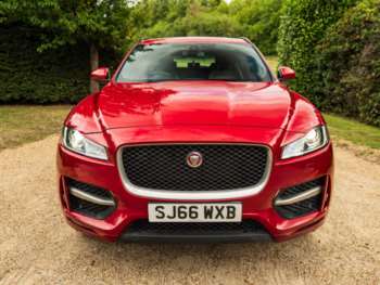 Used Jaguar F-Pace 2016 for sale - 75265139: Photo