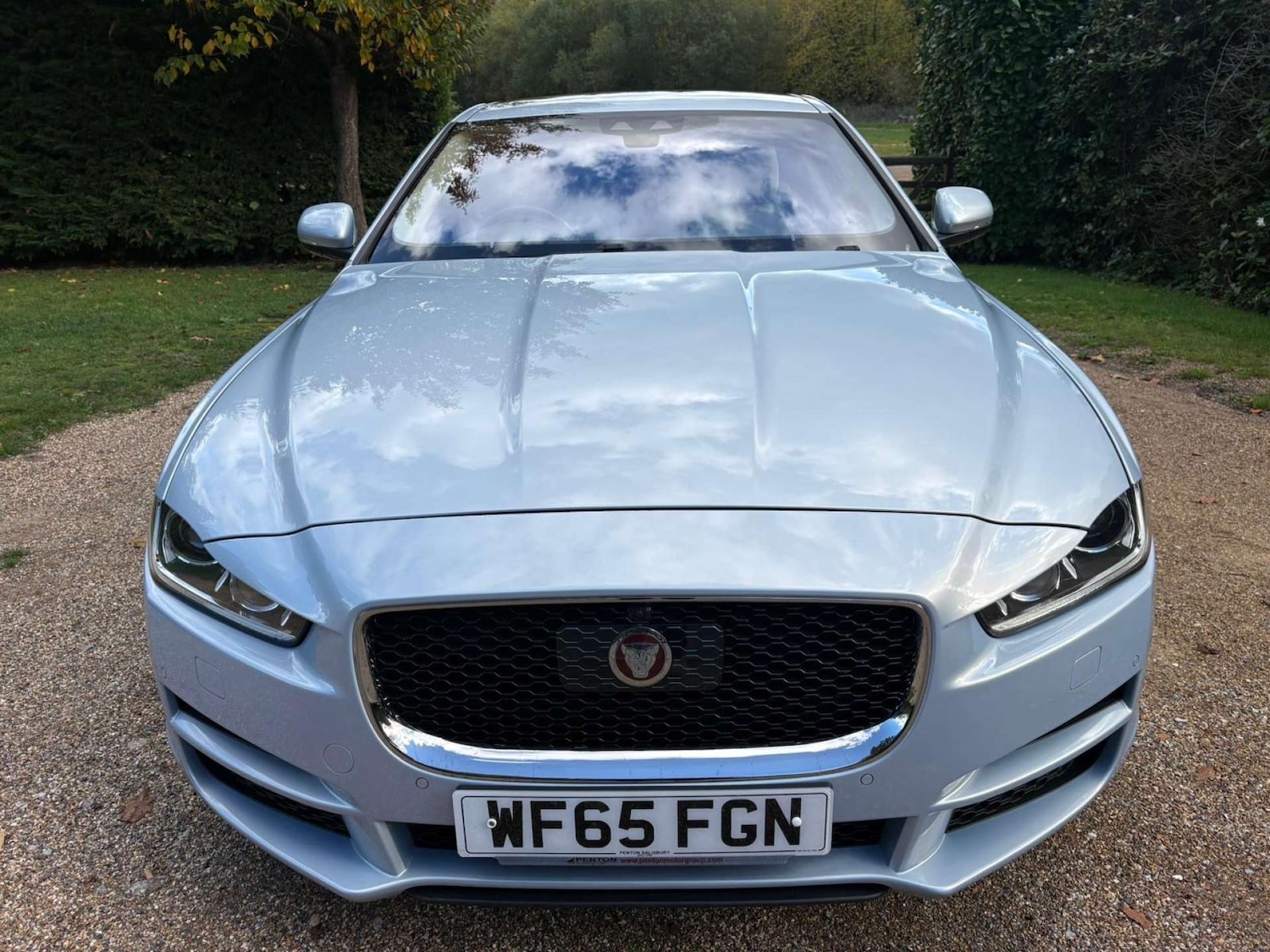 Used Jaguar XE 2015 for sale - 76343772: Photo 28
