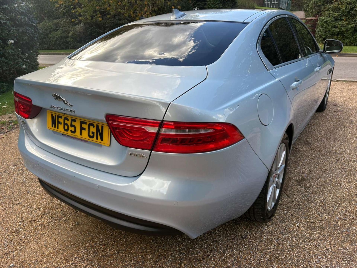 Used Jaguar XE 2015 for sale - 76343772: Photo 46