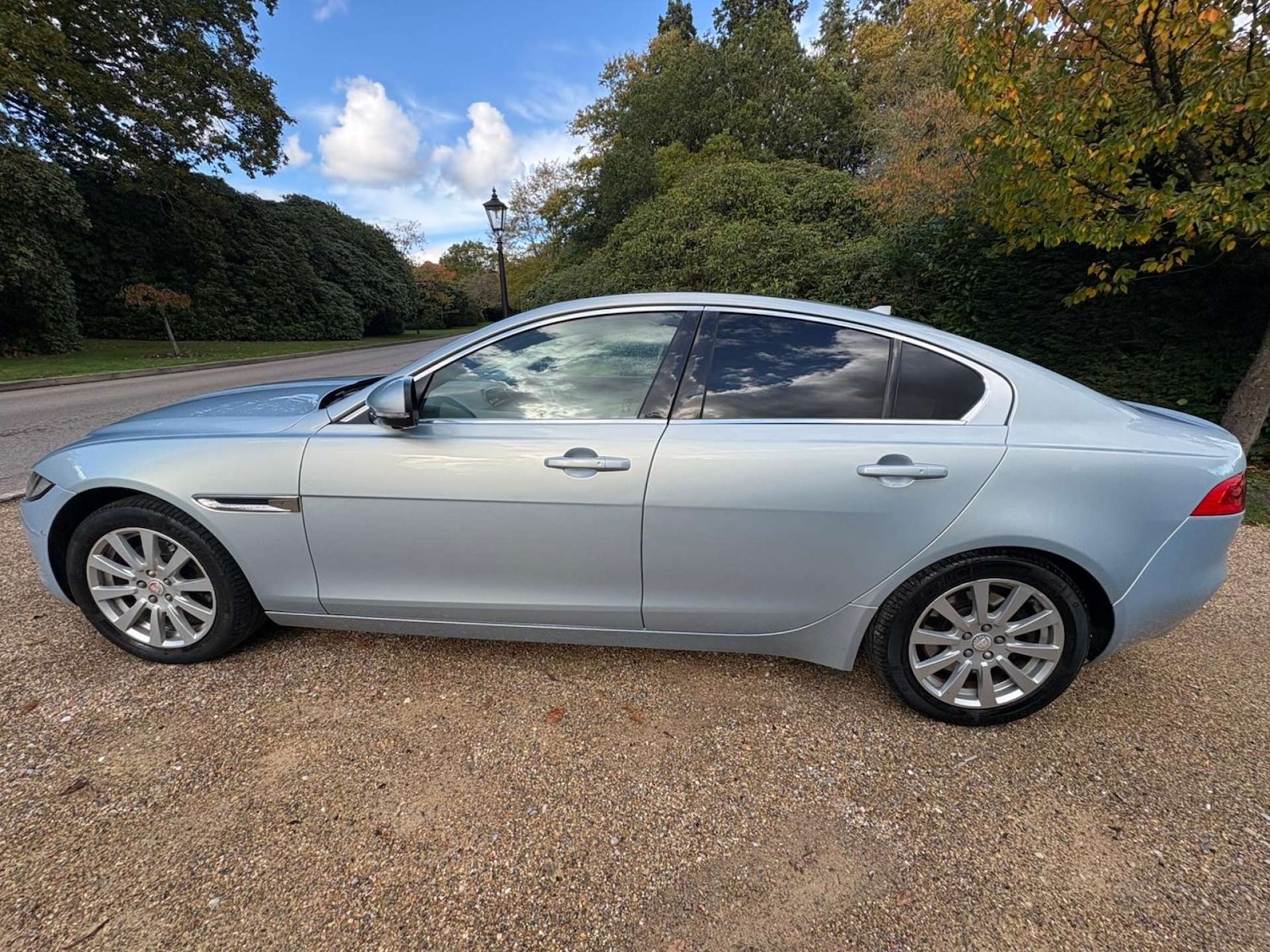 Used Jaguar XE 2015 for sale - 76343772: Photo 8