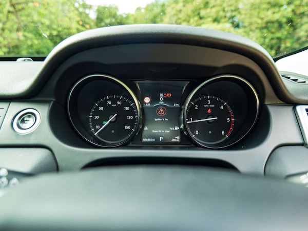 Used Land Rover Discovery Sport 2017 for sale - 75482109: Photo 25