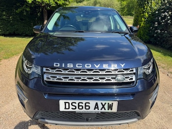 Used Land Rover Discovery Sport 2016 for sale - 78412477: Photo