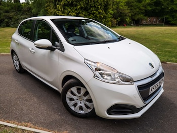 Used Peugeot 208 2024 for sale - 76601397: Photo