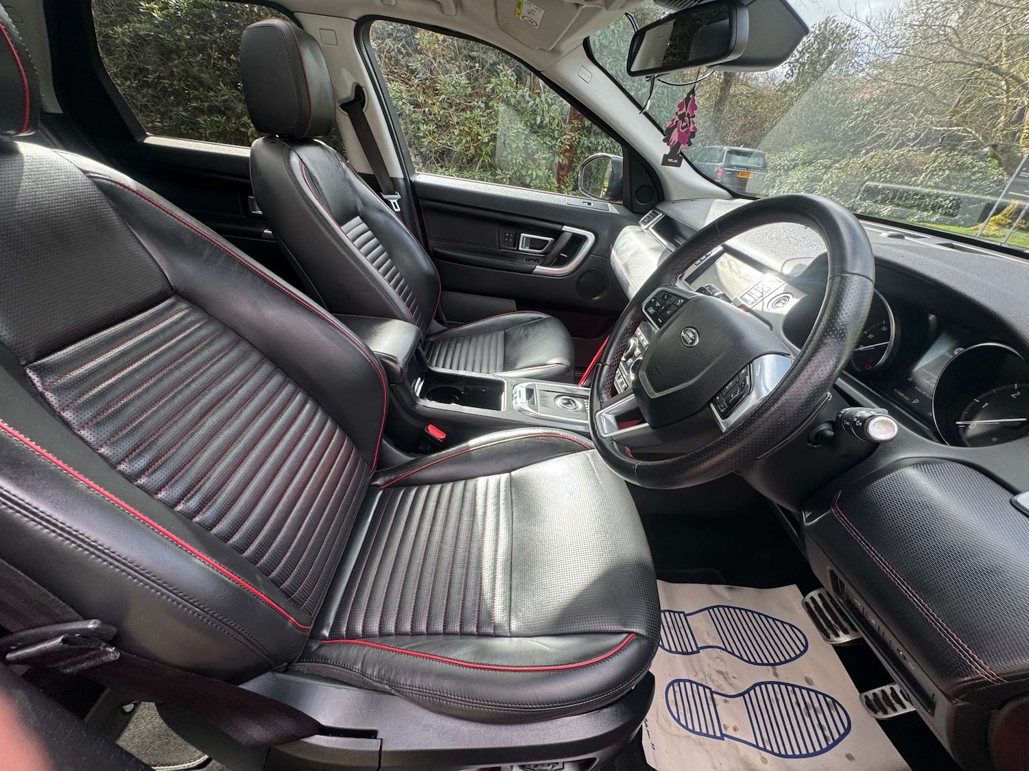 Used Land Rover Discovery Sport 2019 for sale - 77833255: Photo 25