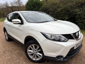 Used Nissan Qashqai 2015 for sale - 76287433: Photo