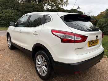 Used Nissan Qashqai 2015 for sale - 76287433: Photo