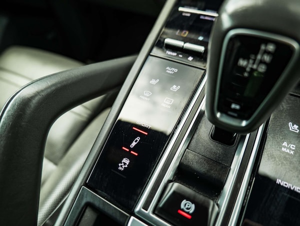 Used Porsche Cayenne 2018 for sale - 74900609: Photo 57
