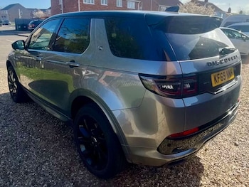 Used Land Rover Discovery Sport 2019 for sale - 78257284: Photo