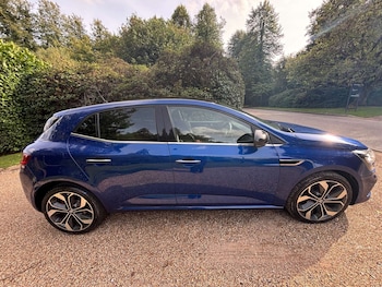 Used Renault Megane 2020 for sale - 75822788: Photo