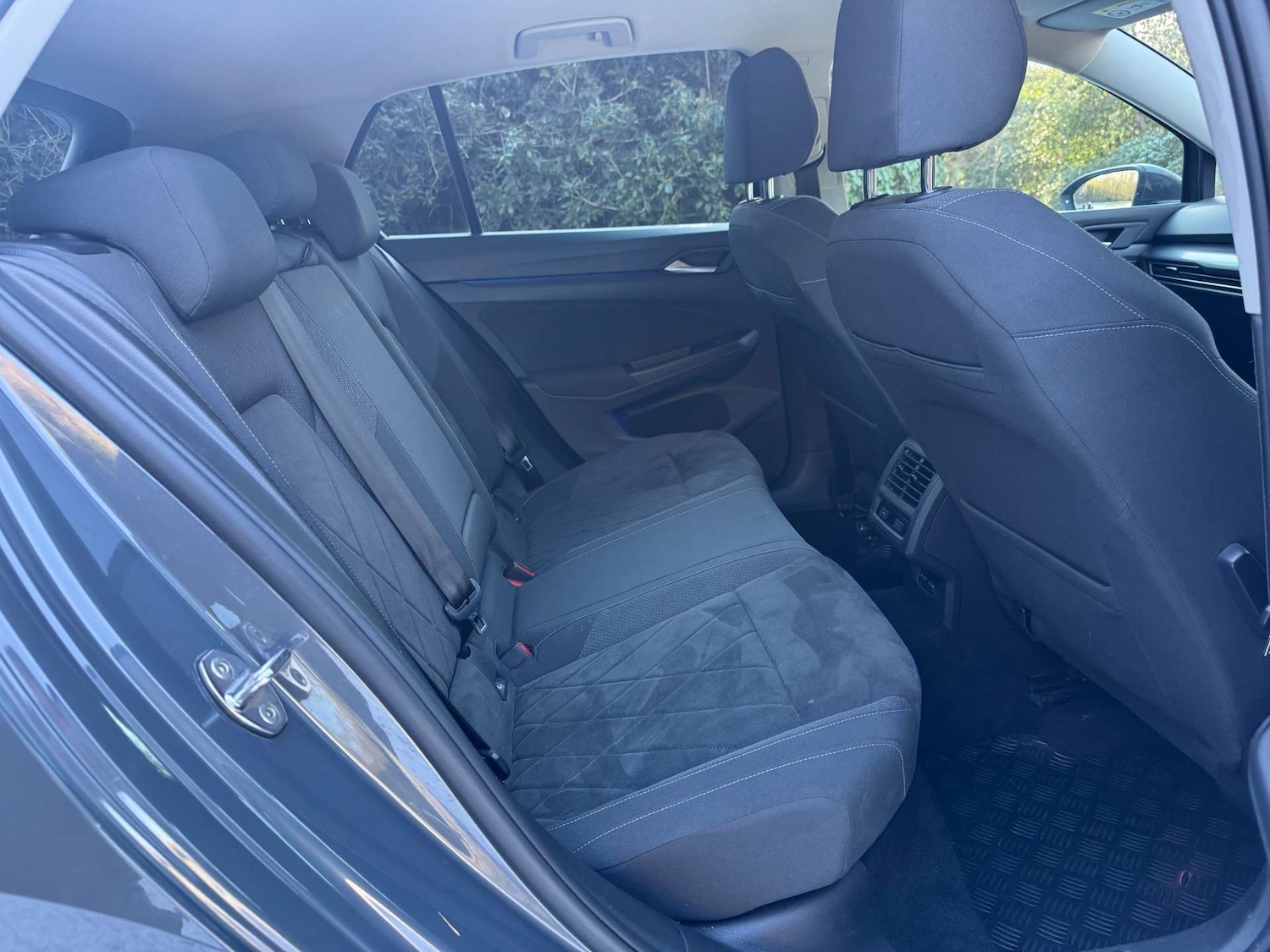 Used Volkswagen Golf 2020 for sale - 77094950: Photo 34