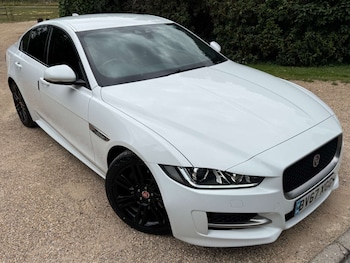 2017 - 2.0 XE R-Sport D 4dr