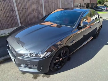 Used Jaguar XE 2016 for sale - 78257283: Photo