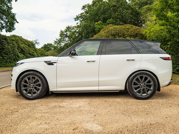 Used Land Rover Range Rover Sport 2023 for sale - 76209975: Photo 10
