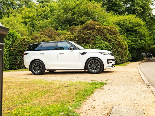Used Land Rover Range Rover Sport 2023 for sale - 76209975: Photo 32