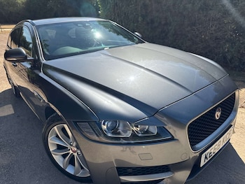 Used Jaguar XF 2018 for sale - 79461076: Photo