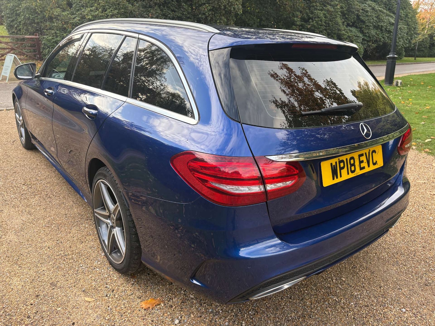 Used Mercedes-Benz C Class 2018 for sale - 76354266: Photo 5