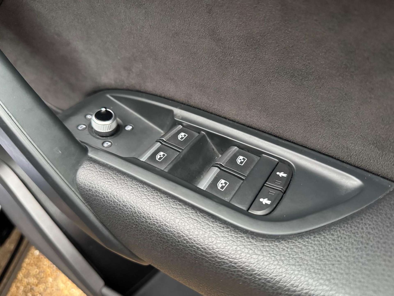 Used Audi Q5 2018 for sale - 77035663: Photo 29