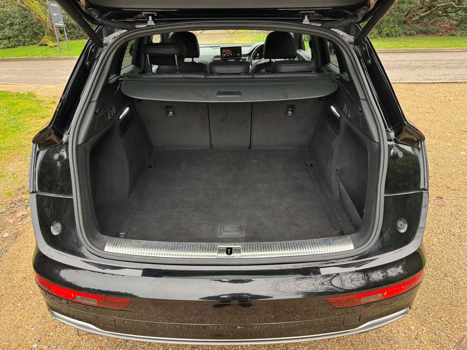 Used Audi Q5 2018 for sale - 77035663: Photo 44