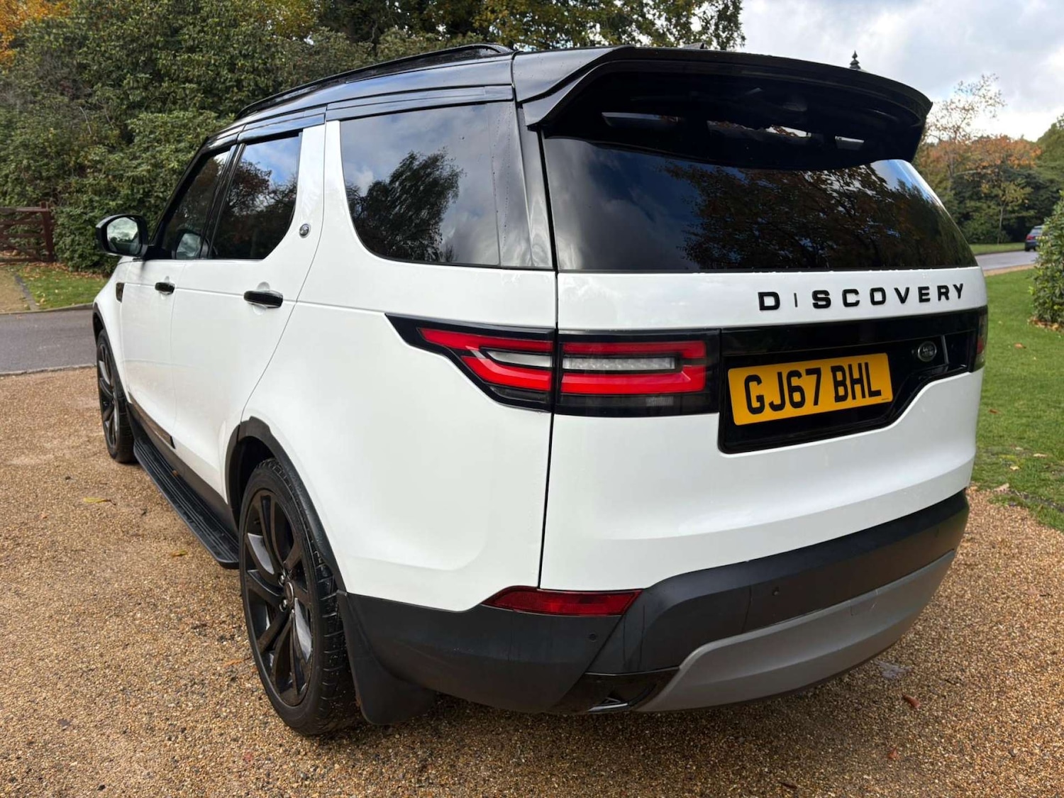 Used Land Rover Discovery 2017 for sale - 76299552: Photo 48