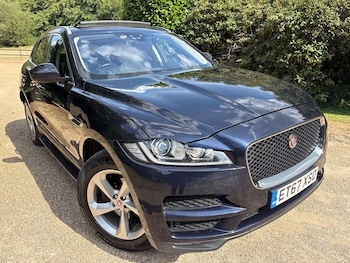 Used Jaguar F-Pace 2017 for sale - 79155784: Photo