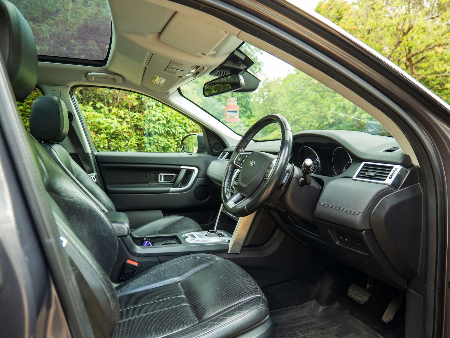 Used Land Rover Discovery Sport 2016 for sale - 76600636: Photo 12