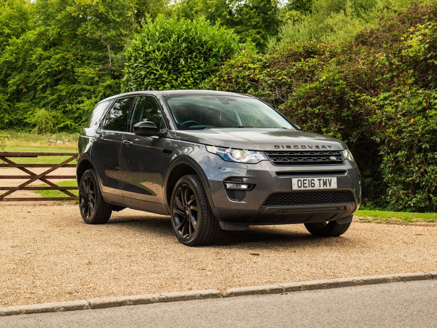 Used Land Rover Discovery Sport 2016 for sale - 76600636: Photo 18
