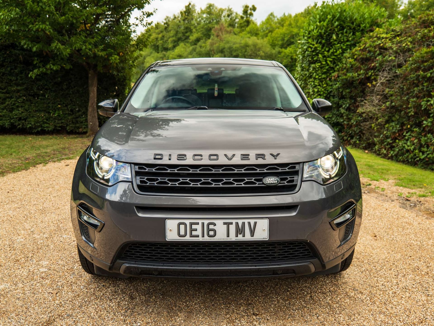 Used Land Rover Discovery Sport 2016 for sale - 76600636: Photo 2