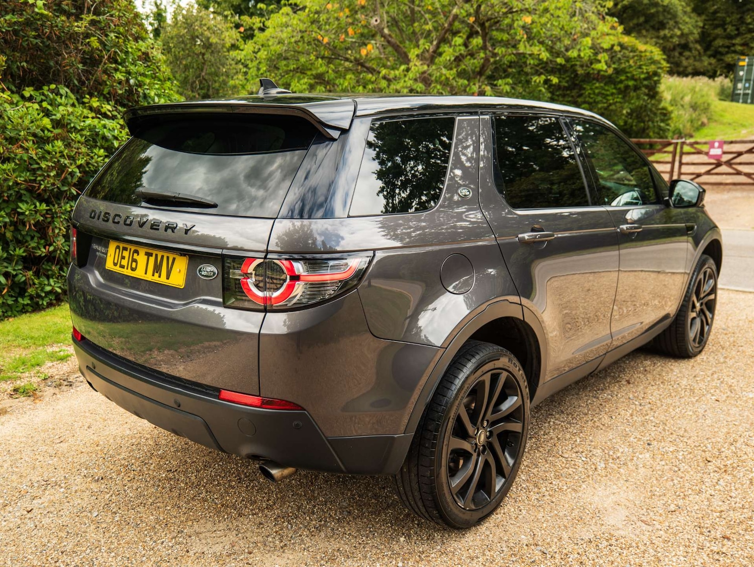 Used Land Rover Discovery Sport 2016 for sale - 76600636: Photo 7