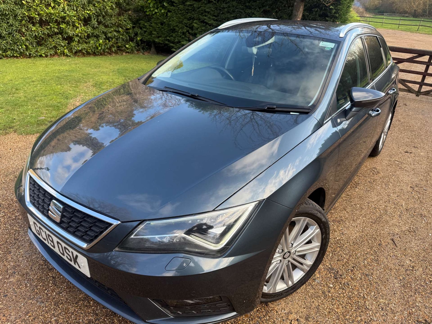 Used SEAT Leon 2019 for sale - 76946106: Photo 3