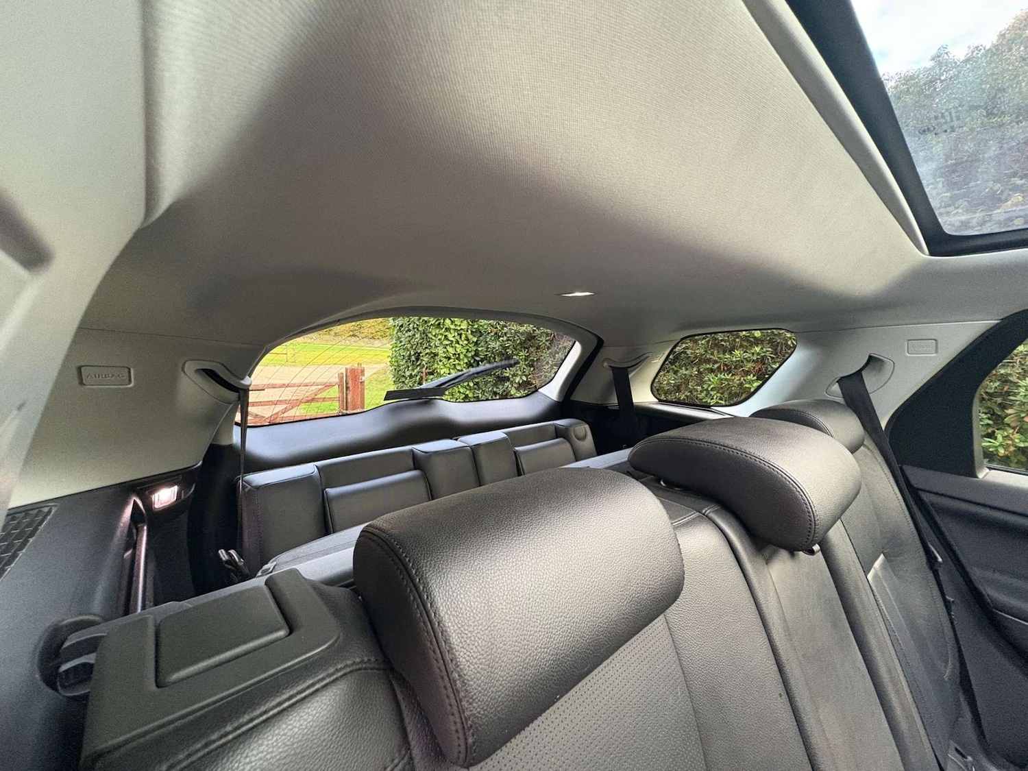 Used Land Rover Discovery Sport 2017 for sale - 77822608: Photo 25