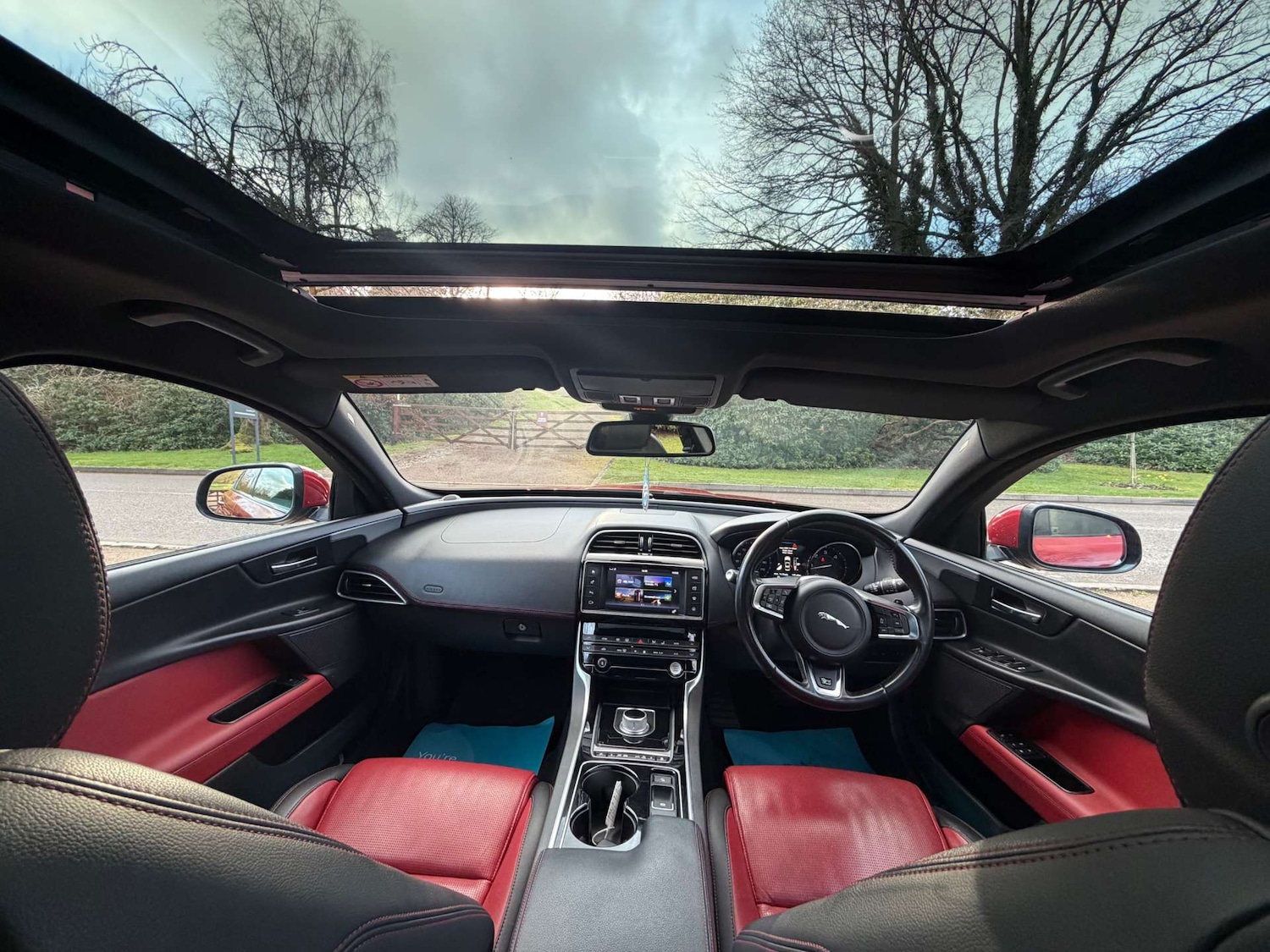 Used Jaguar XE 2015 for sale - 77877242: Photo 10