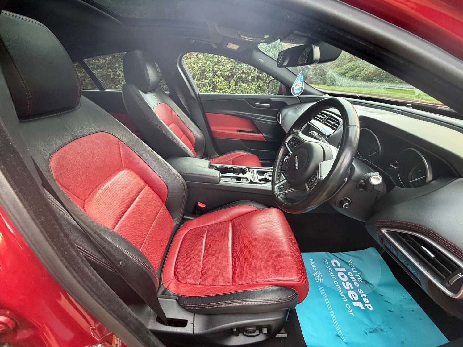 Used Jaguar XE 2015 for sale - 77877242: Photo 14