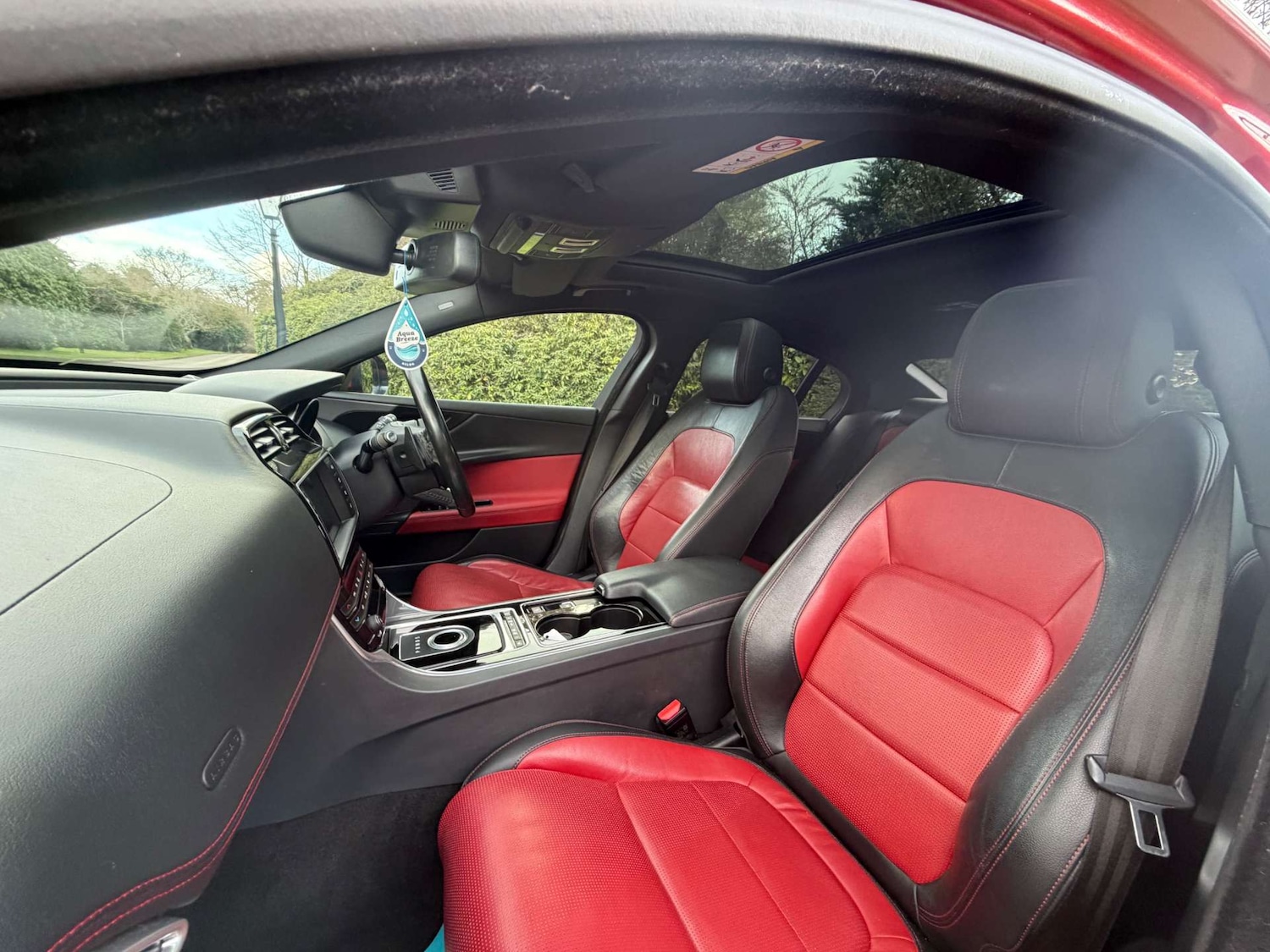 Used Jaguar XE 2015 for sale - 77877242: Photo 22