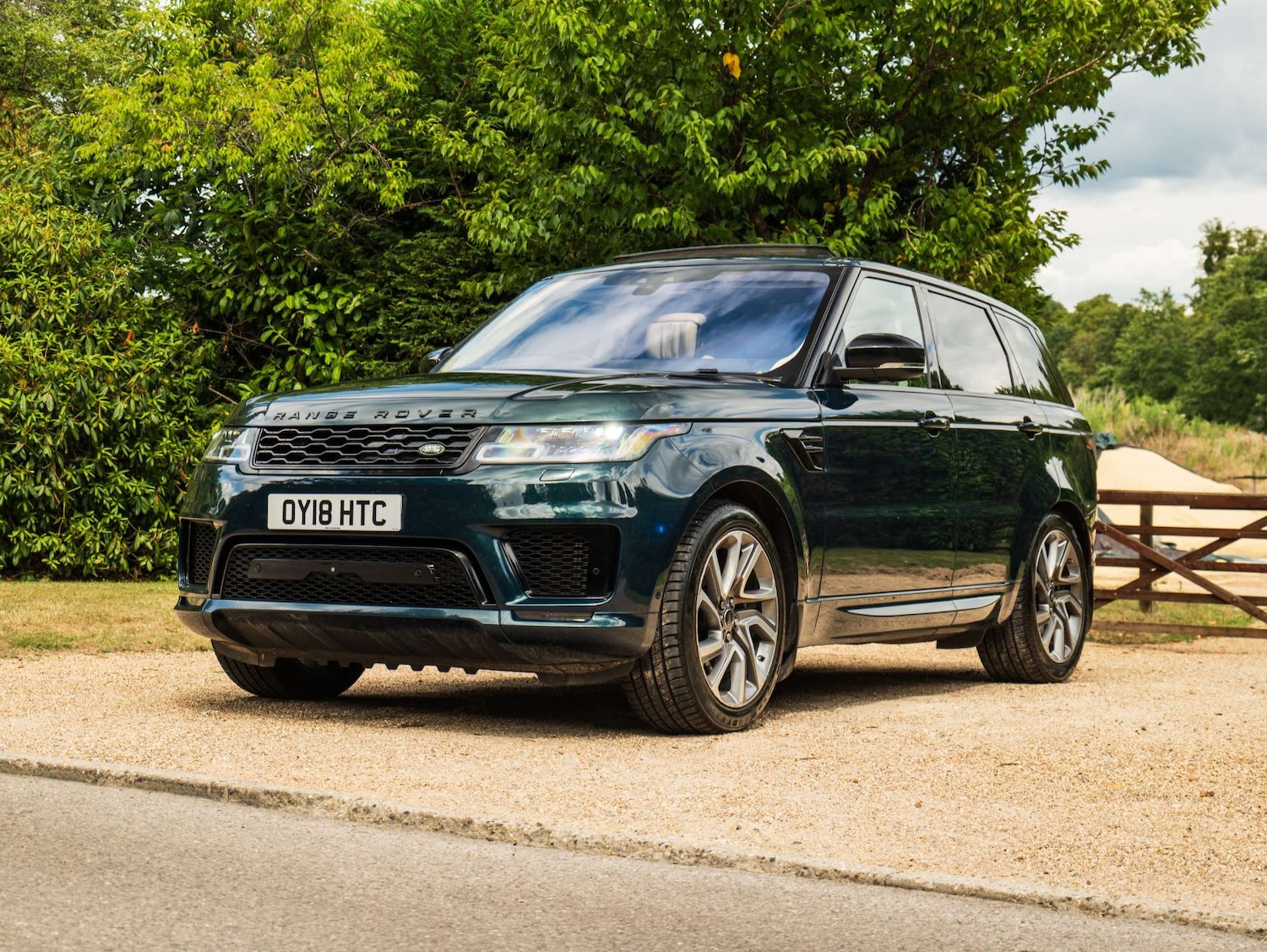 Used Land Rover Range Rover Sport 2018 for sale - 76495866: Photo 16