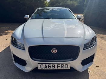 Used Jaguar XF 2020 for sale - 79445277: Photo