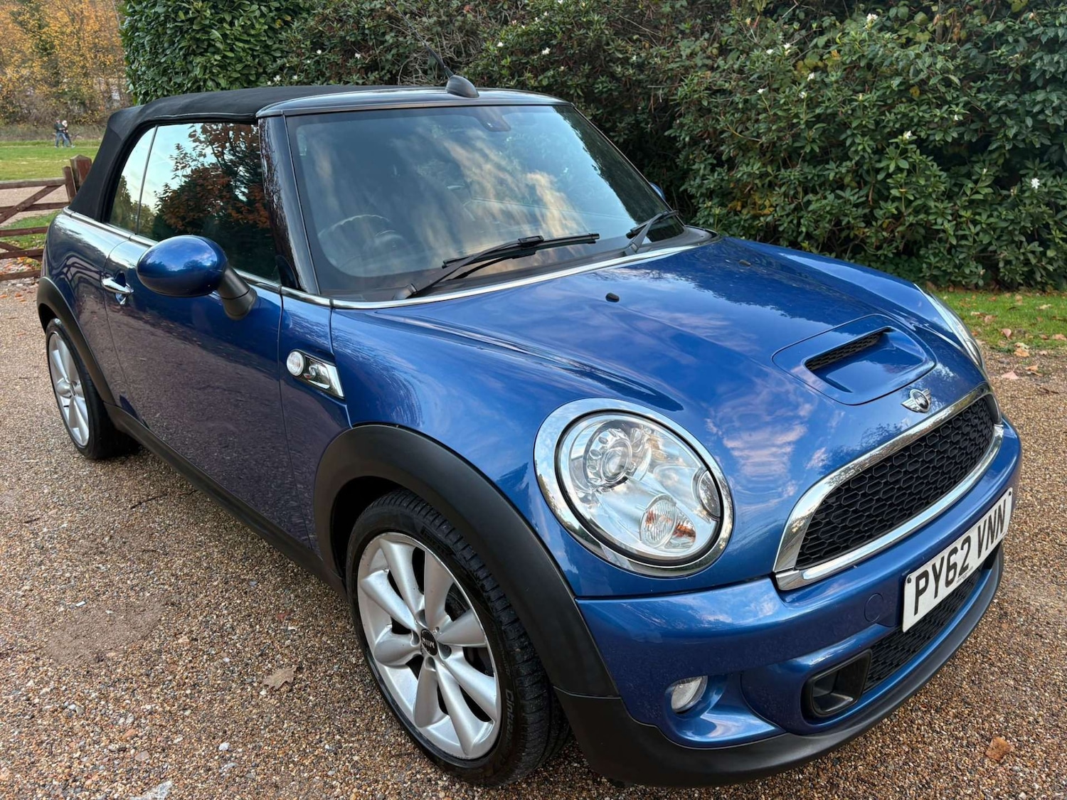Used MINI Convertible 2012 for sale - 76444541: Photo 1